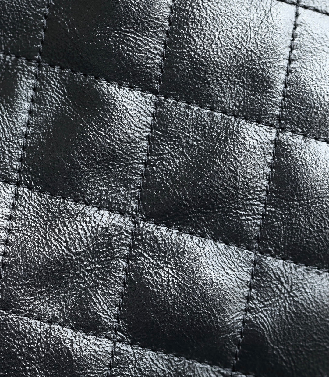 Chanel - ??? - Черный с цепочкой 