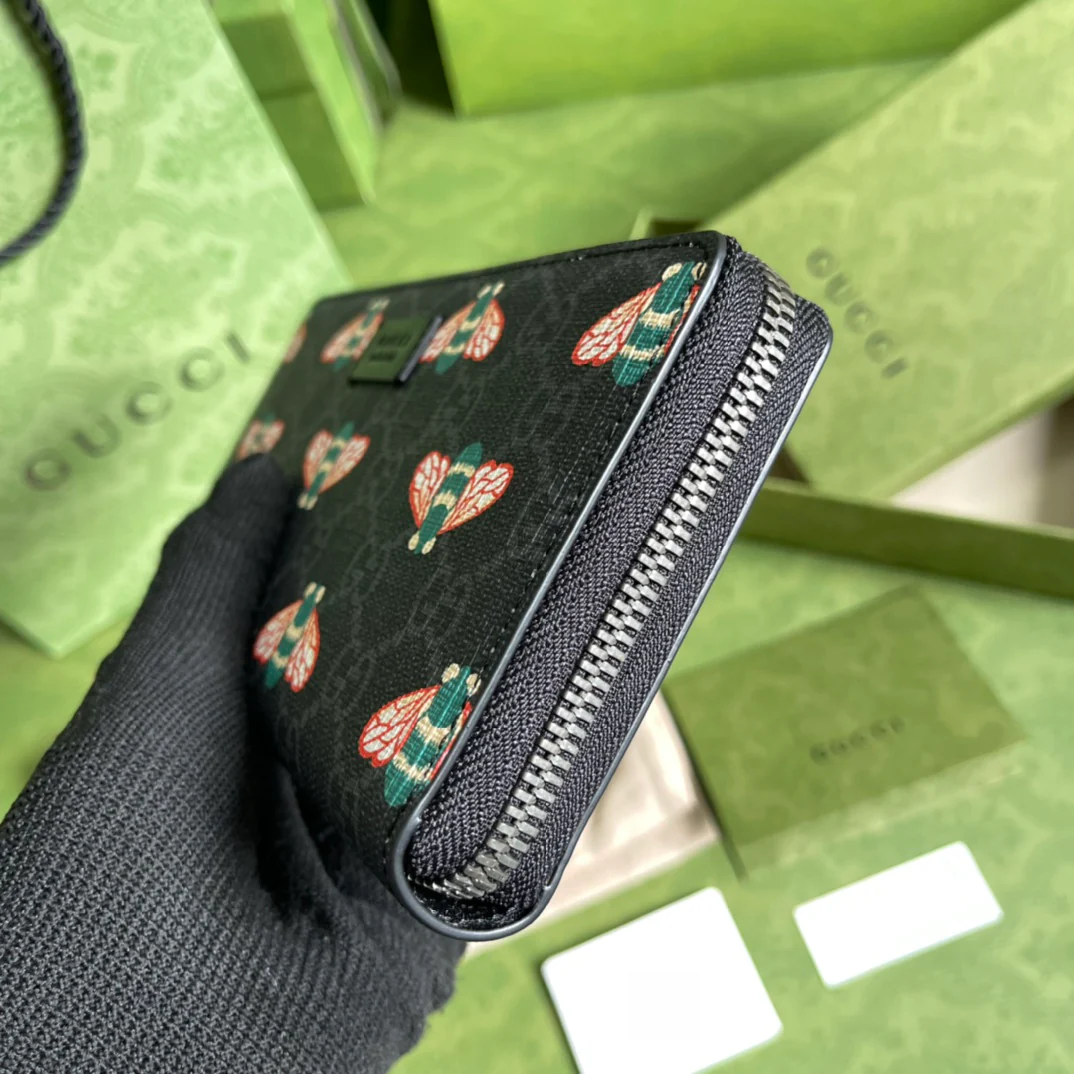 Gucci 最新款蜜蜂拉链长夹
