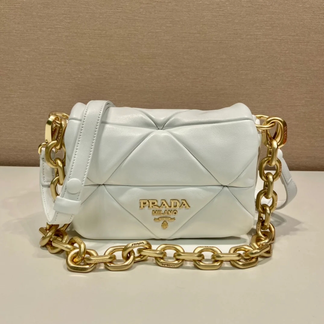 Сумка Prada System из овечьей кожи, белая, 21 см.