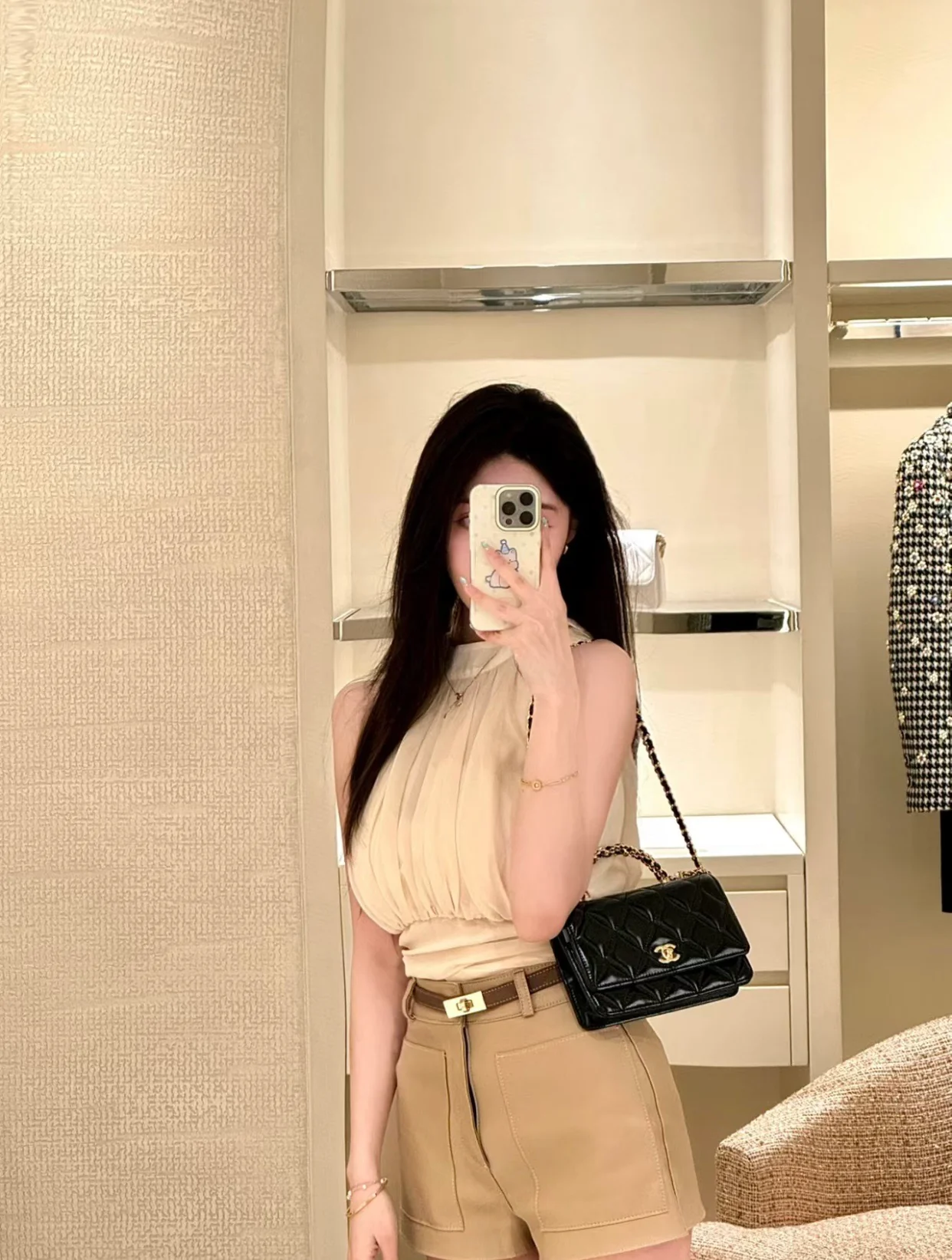 Сумка Chanel на цепочке с петлевой ручкой - WOC - Черная