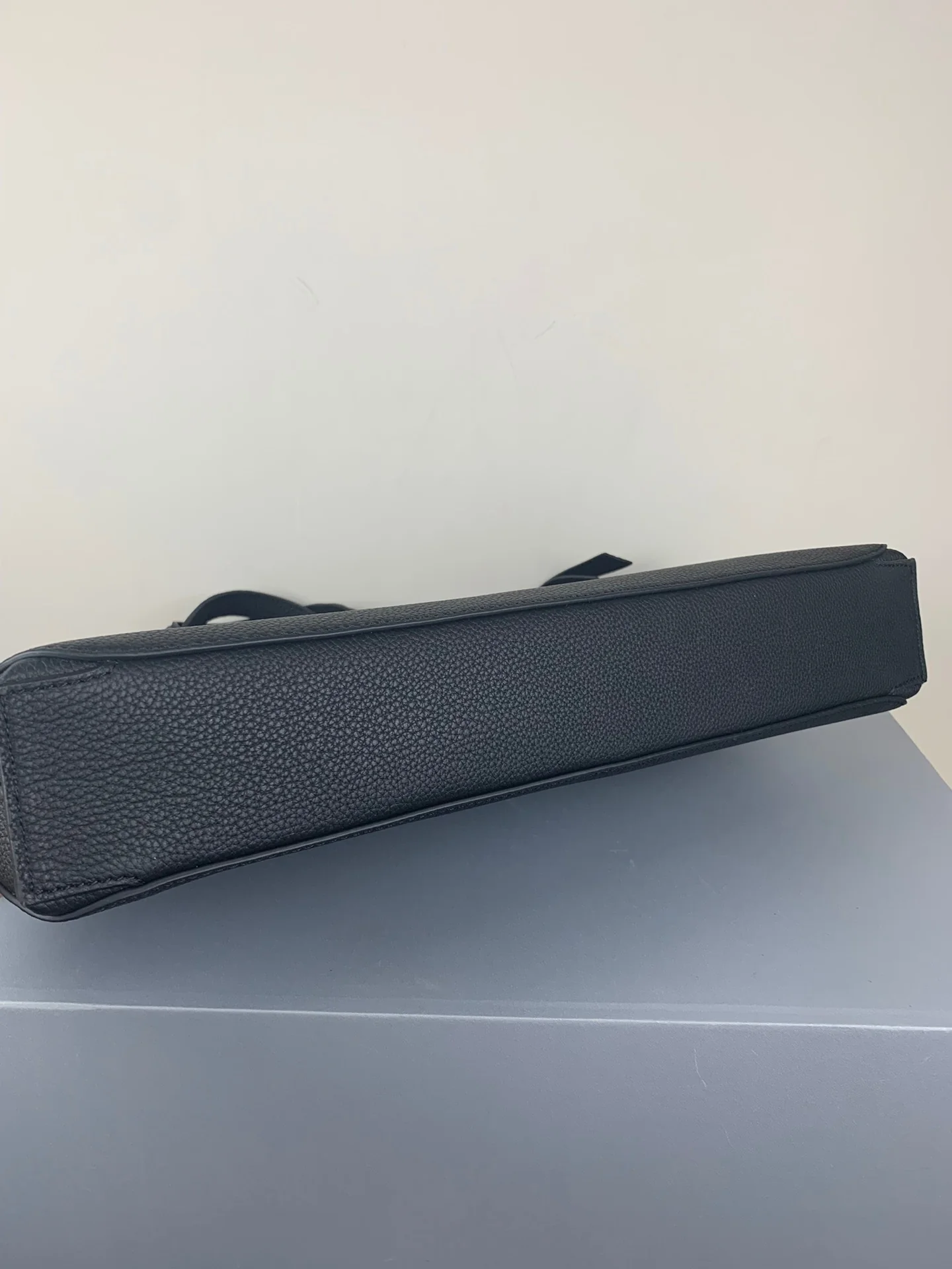 Loewe-goya-simple-briefcase-1