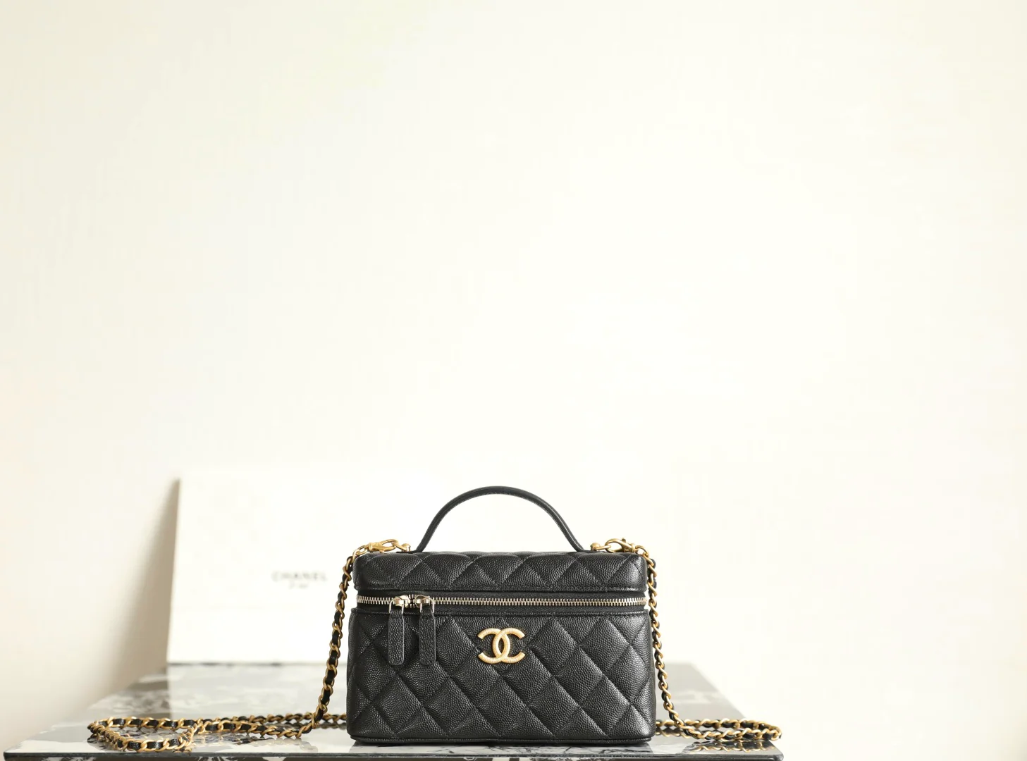 Клатч Chanel 25p-LP Box - черный