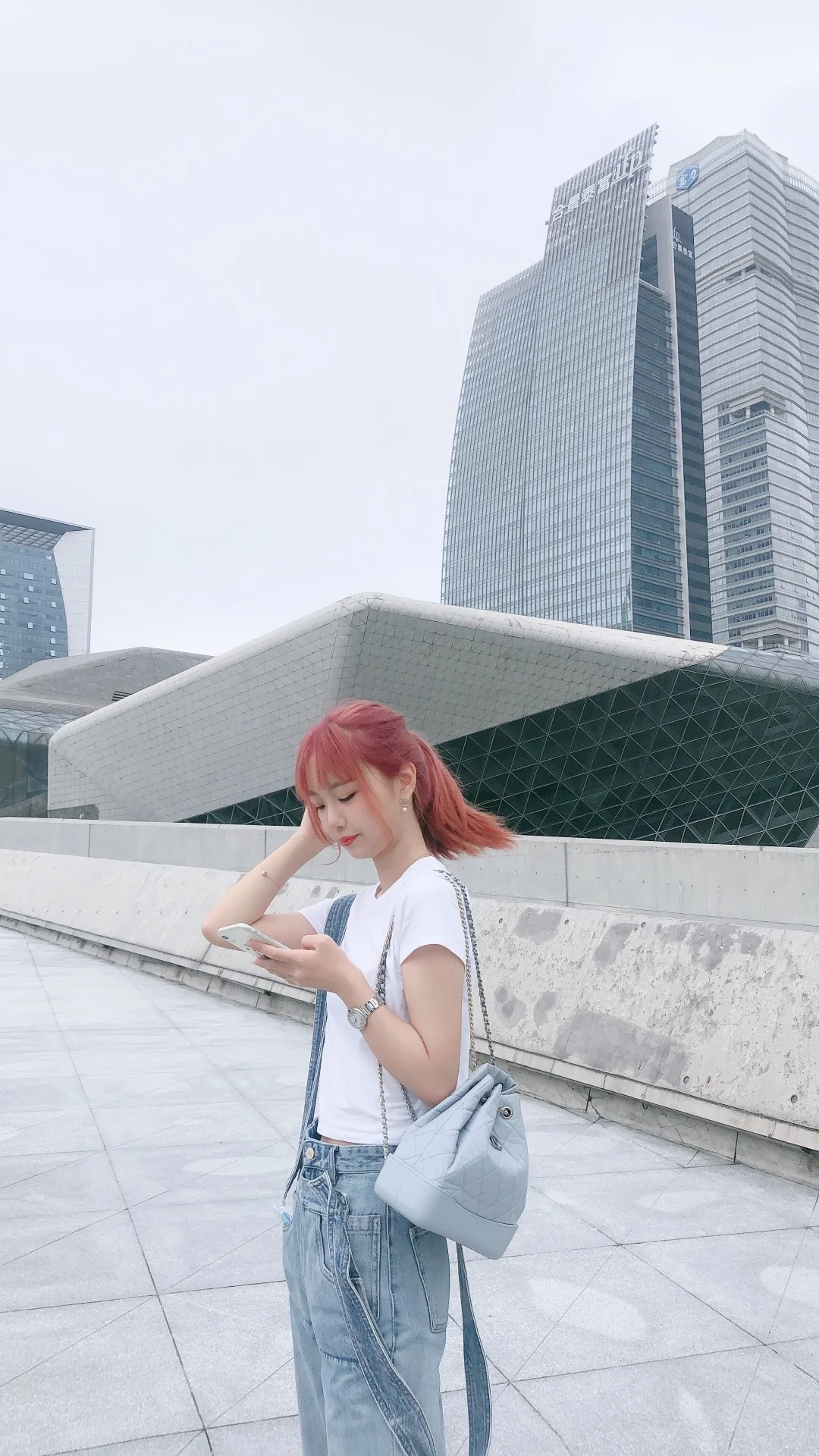 Chanel - Изображение рюкзака взято из интернета (для справки)