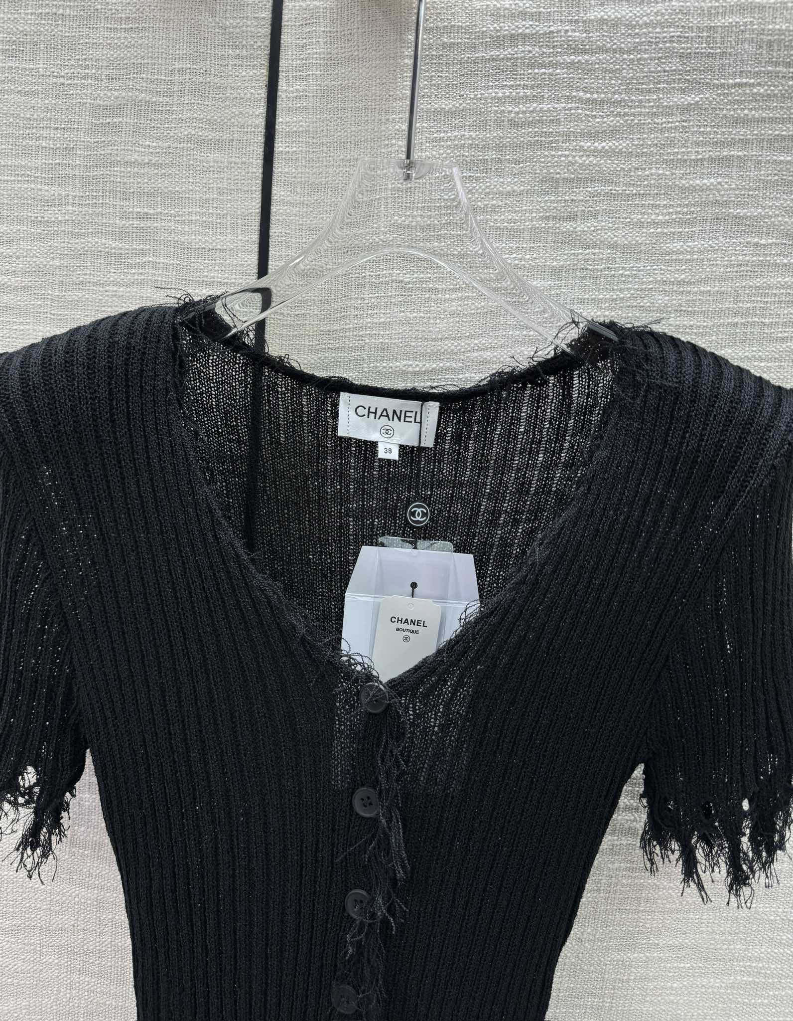 Chanel 2404 - Вязаный кардиган с короткими рукавами и бахромой - Черный