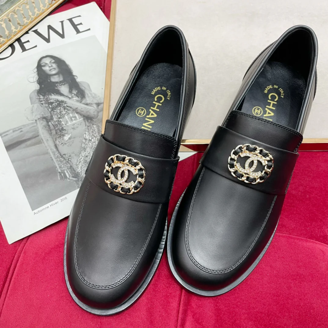 Винтажные лоферы Chanel - черные