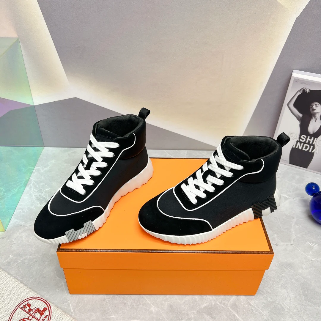 Новинки сезона весна/лето 2023 от Hermes - Высокие повседневные кроссовки - Унисекс - Черно-белые