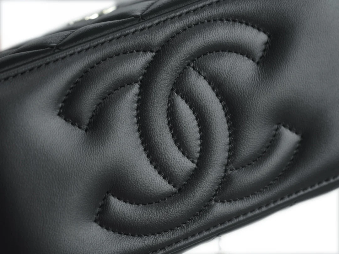 Chanel - Длинная сумка-коробка - Черная