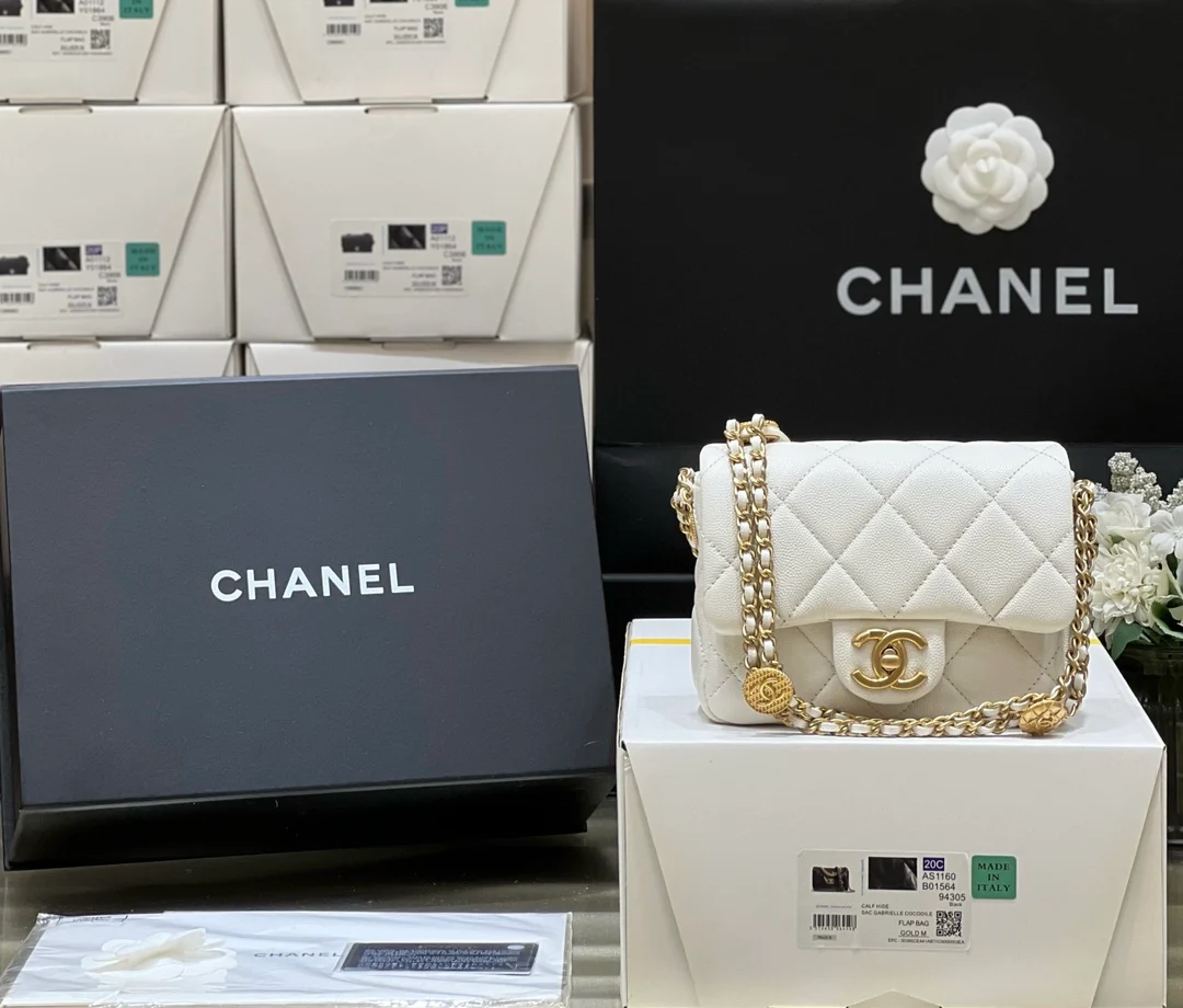 Сумка Chanel CF с цепочкой и монетами - зернистая телячья кожа - белая