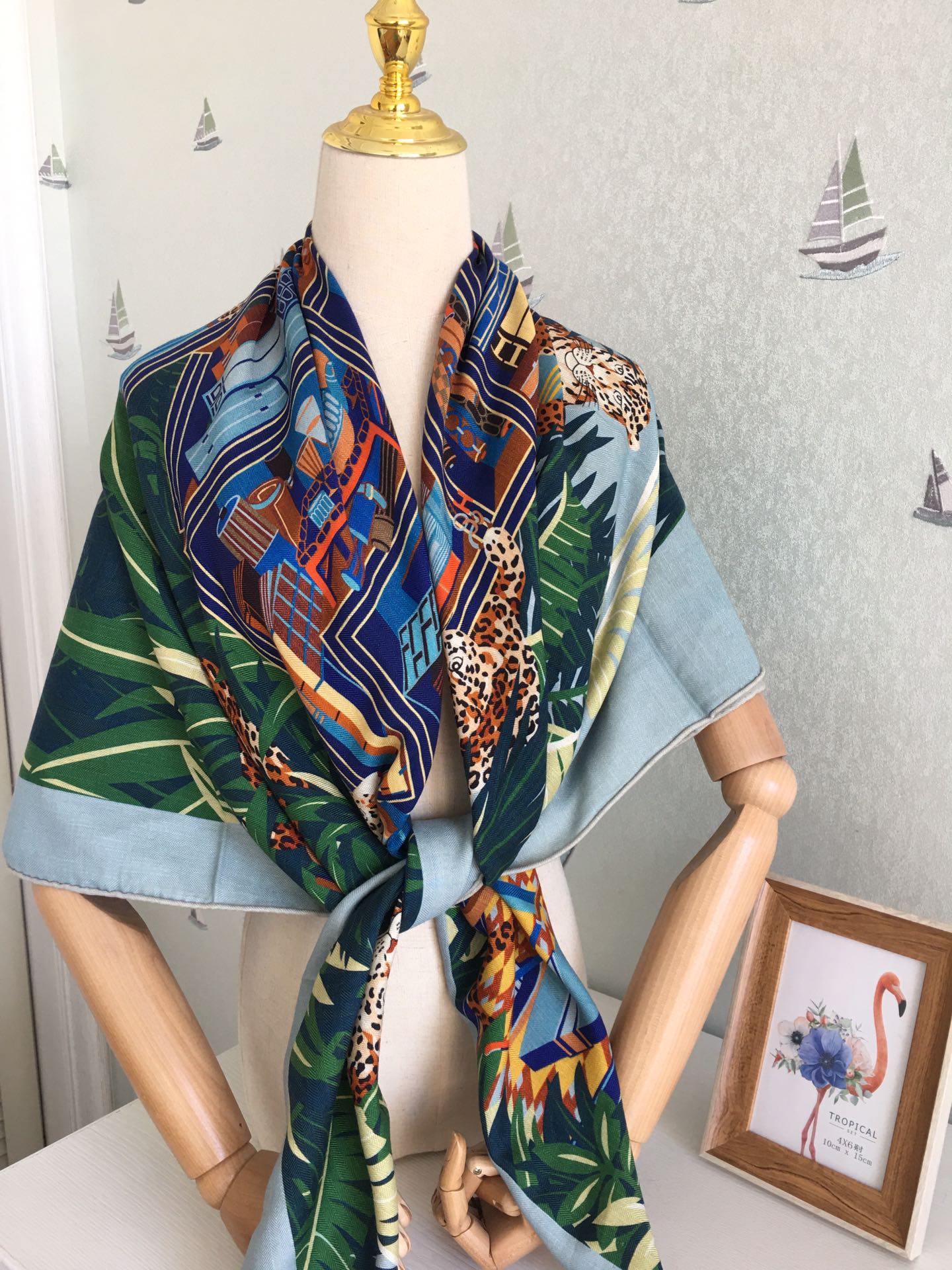 Большой двусторонний шарф Hermes - 136 см - 30 см - Шелк 70 г - Шерсть 11 г