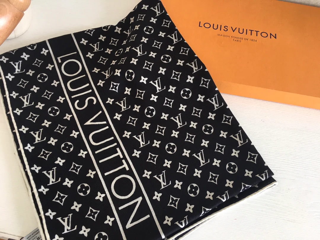 Кашемировый шарф LV в елочку - 65-200 см