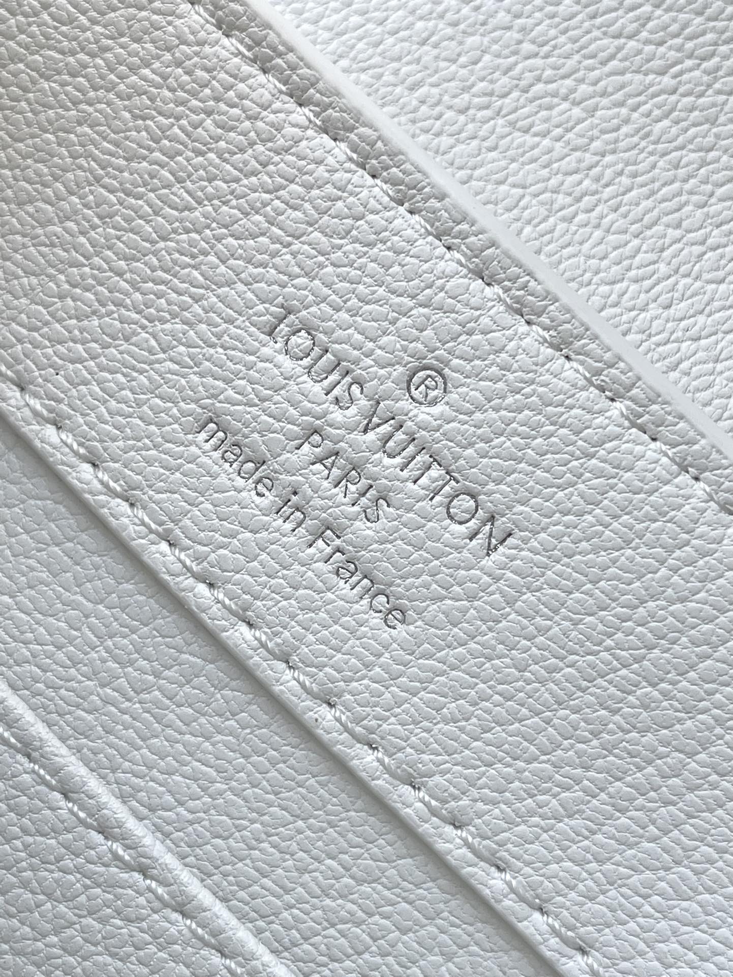 n48865-LV-capucines-yhl-Белый миниатюрный узор 