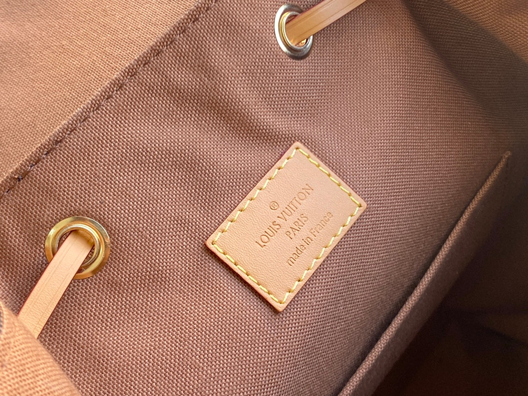 lv-m45501-montsouris-small backpack