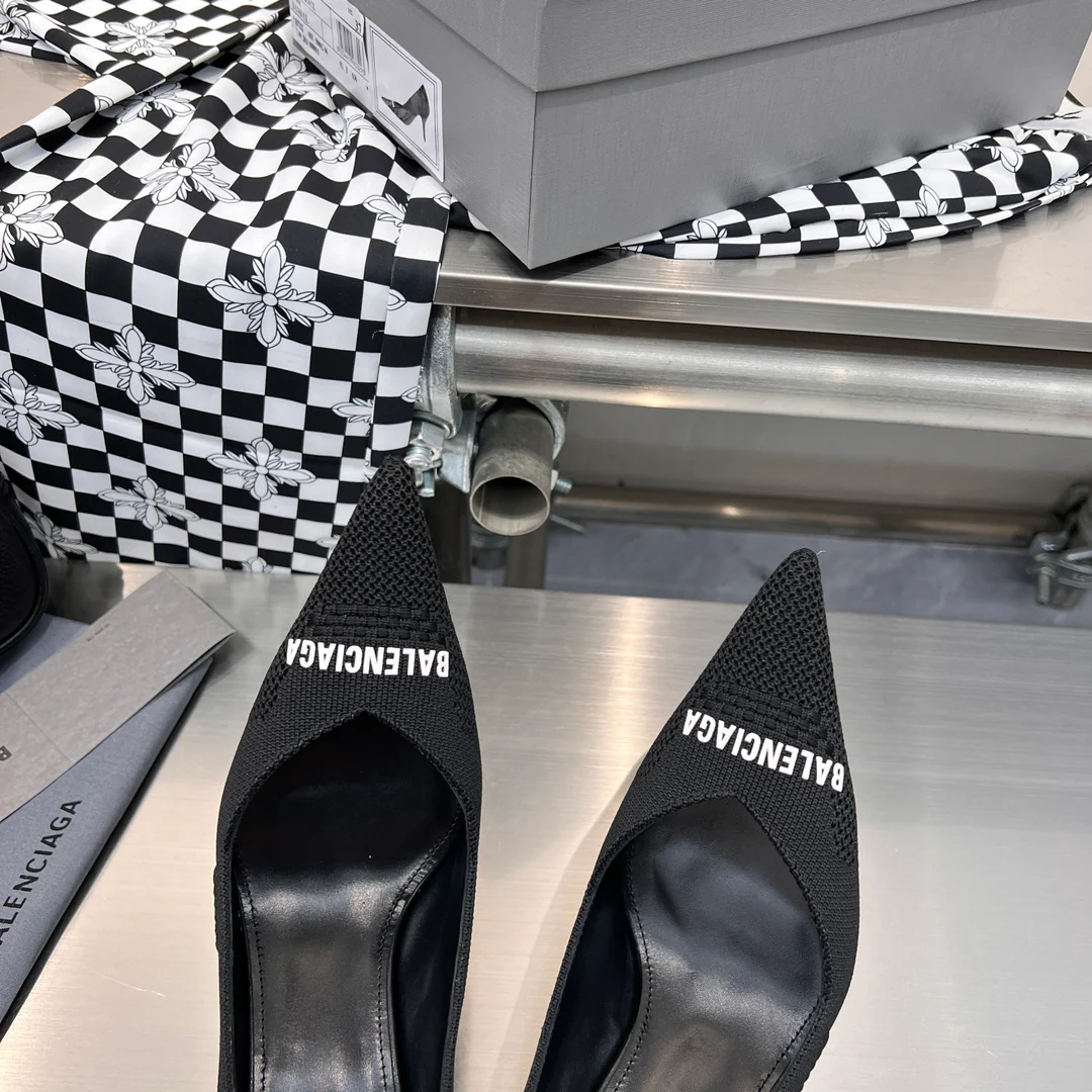 Balenciaga Весна/Лето 2023 - Туфли-лодочки на шпильке с острым носком - 9 см