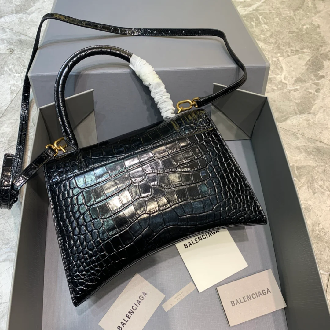 Сумка Balenciaga Hourglass, новый, средний размер, черная крокодиловая кожа, золотистая фурнитура.