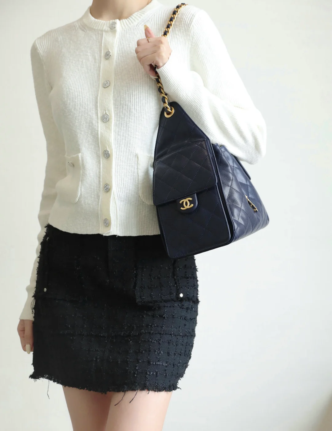 Chanel - 2???? - Хиппи???? Маленький - Темно-синий - Золотая пряжка