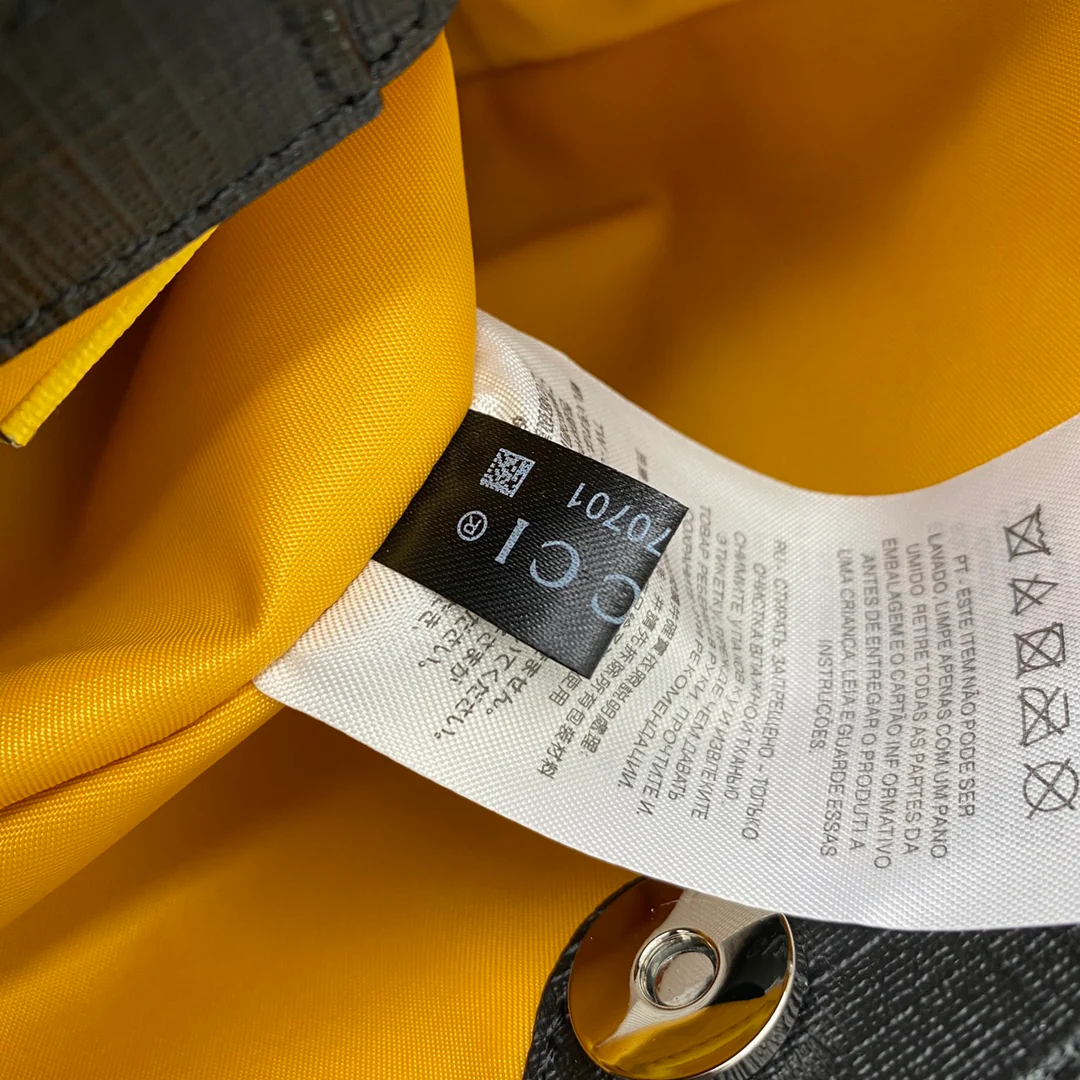 Gucci-小鸡水桶包