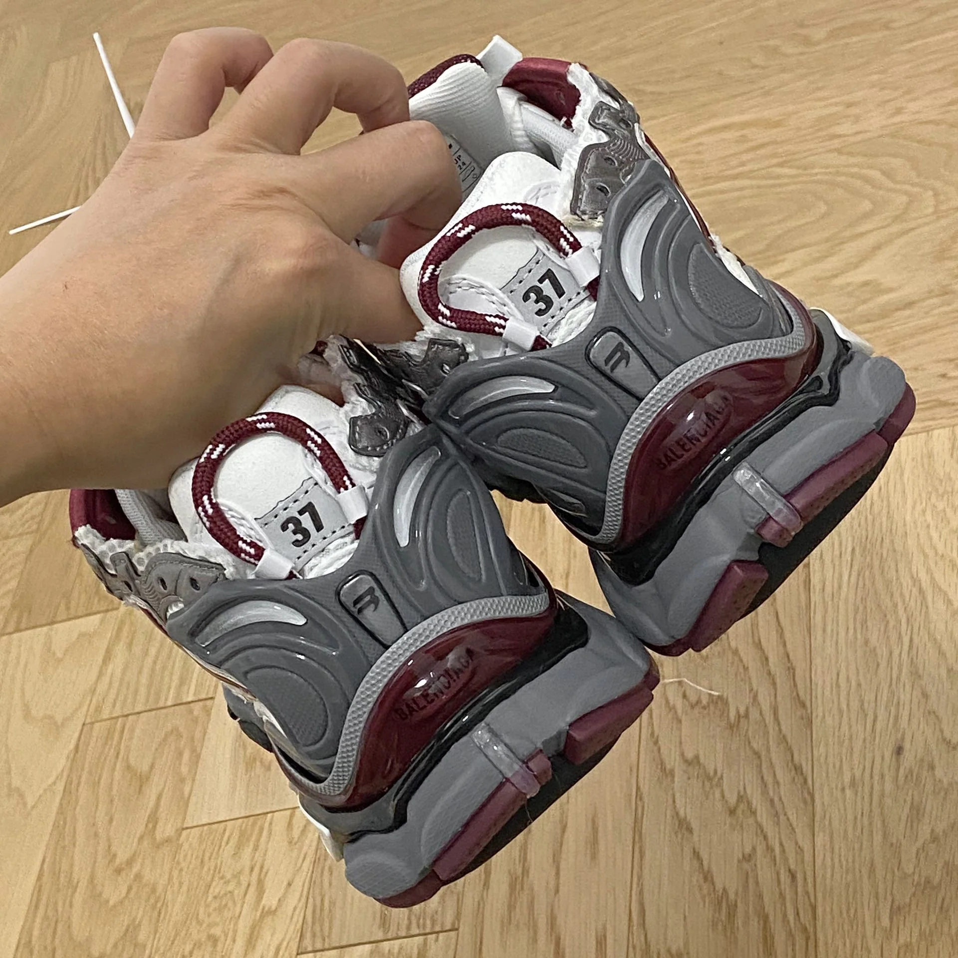 Кроссовки Balenciaga Runner Dad Shoes 2