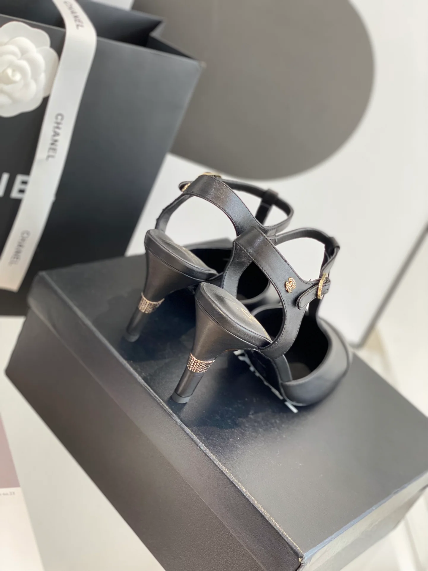 Туфли на каблуке Chanel 