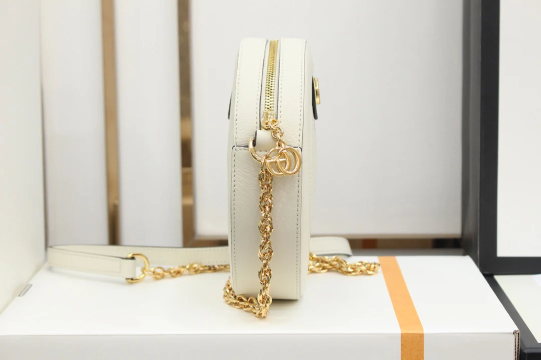 Сумка через плечо Gucci Ophidia Round Cake Collection - белая.