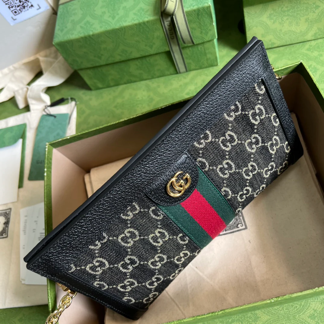 Черная джинсовая сумка Gucci на цепочке через плечо