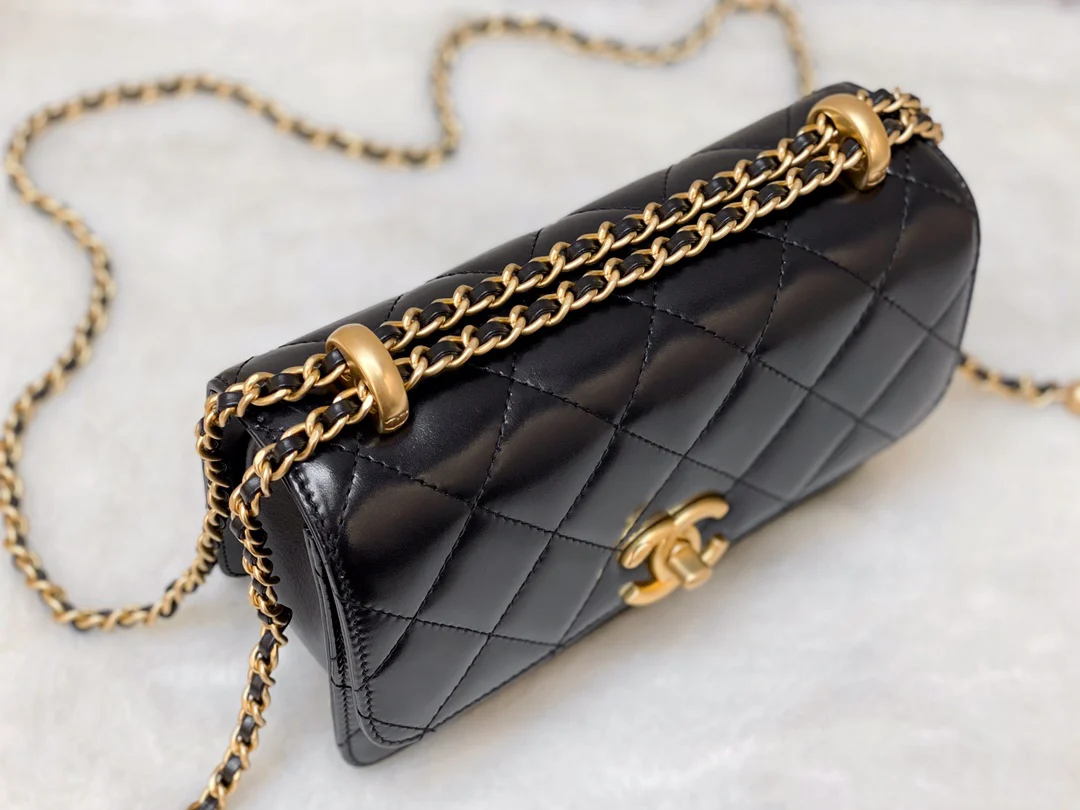 Chanel Double Gold Ball CF - Черная овечья кожа с золотой пряжкой