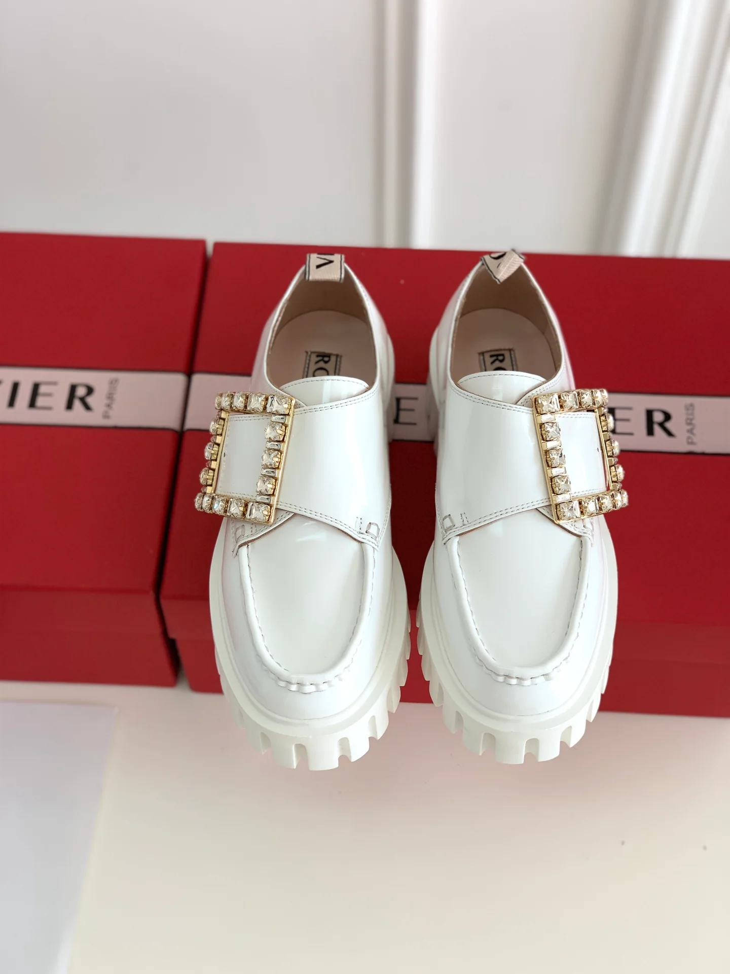 Официальный сайт RV21S, осенне-зимняя коллекция, лоферы