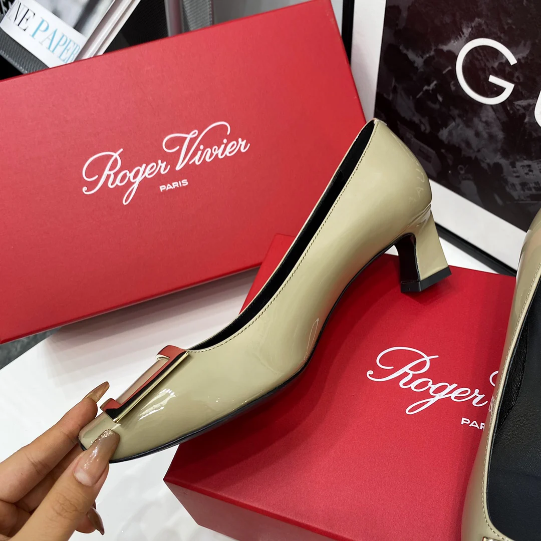 RV-4-5 см, рог и акценты цвета слоновой кости.