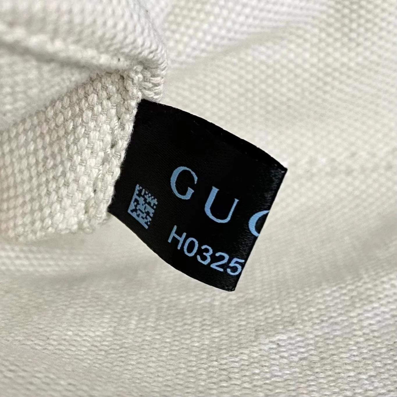 Сумка Gucci Ophidia Strawberry через плечо - черная