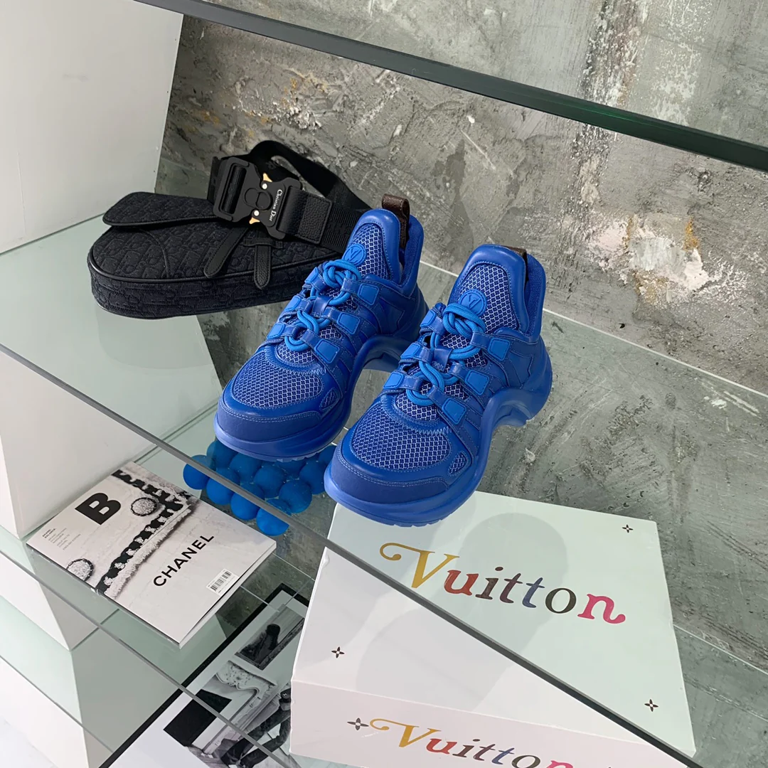 Обувь LV - Массивные кроссовки LV - 19