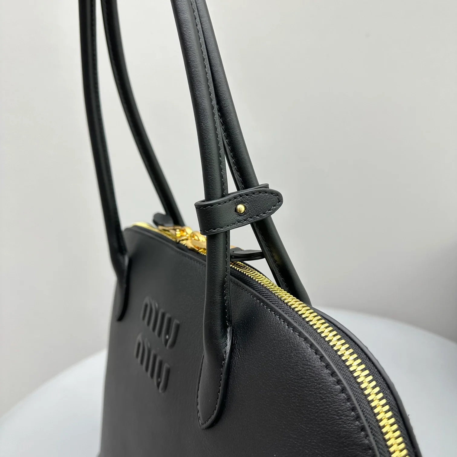 Мотоциклетная сумка Miu Miu-24ss