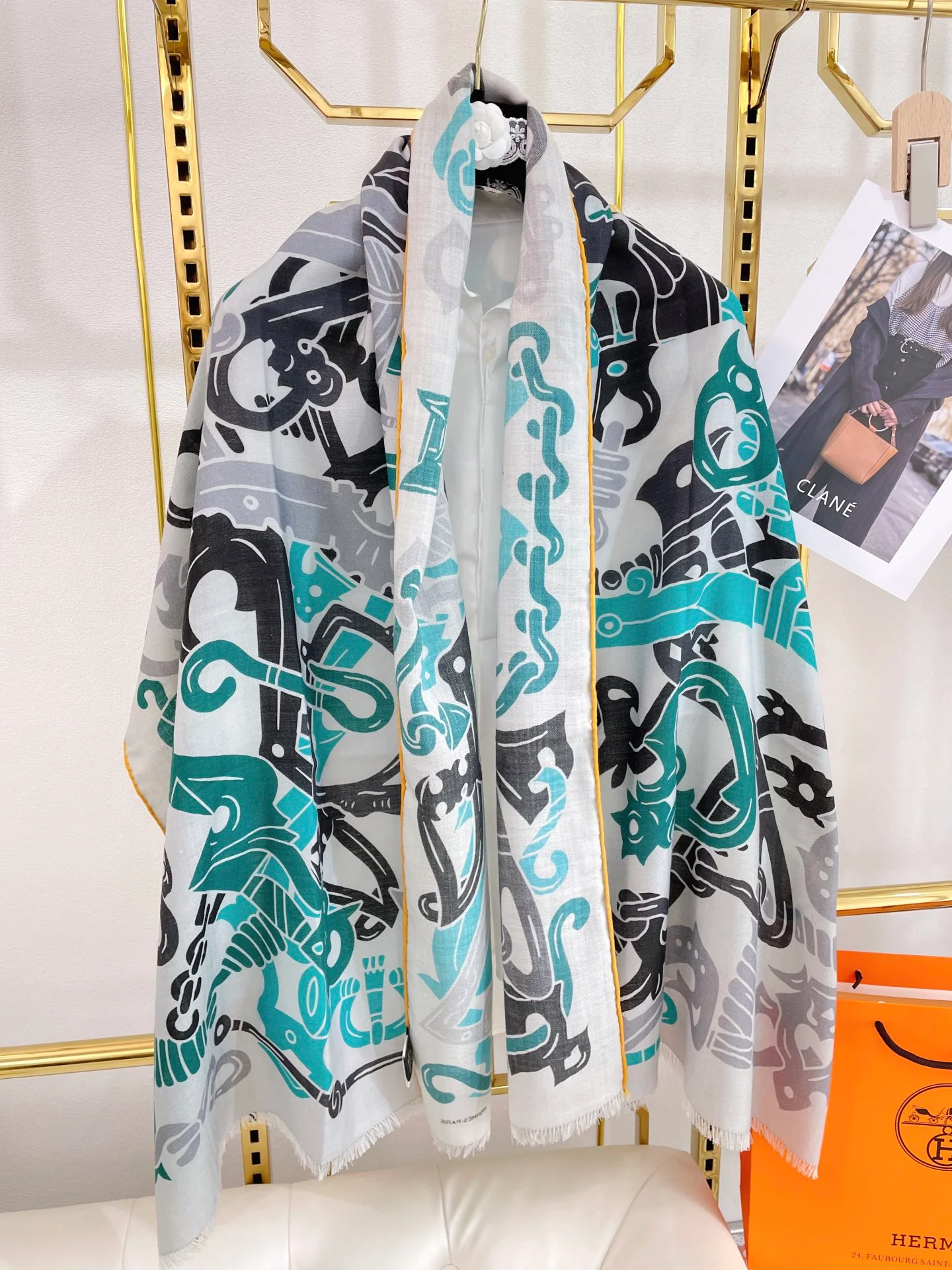 Шарф Hermes Line - 180 см - 63 см - 70% кашемир - 30% шелк - 2%