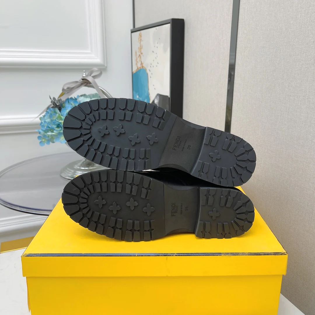 Fendi - Ботильоны на шнуровке