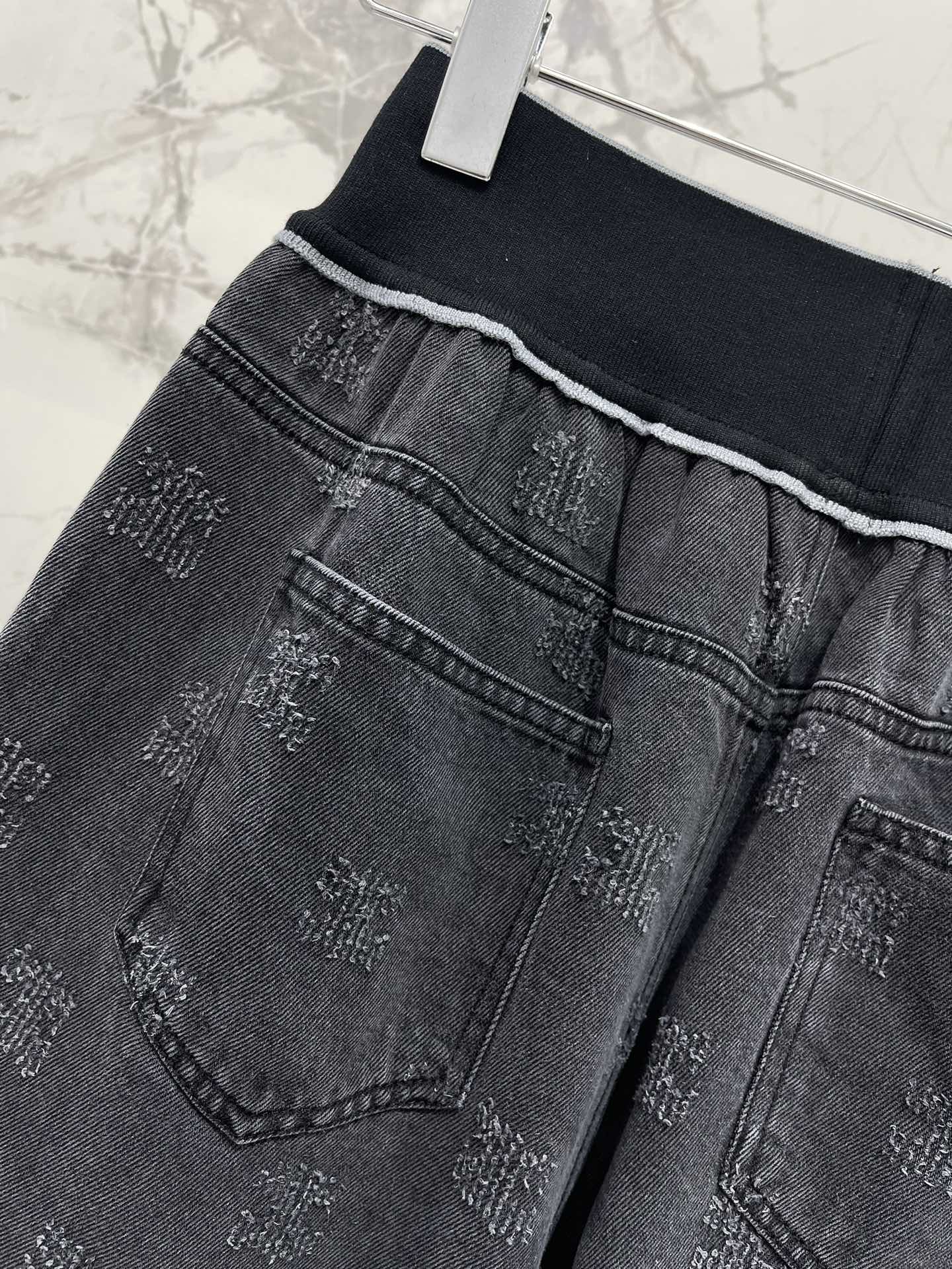 Celine - 2403 - Весенне-летняя новинка: темно-серые шелковые брюки с широкими штанинами