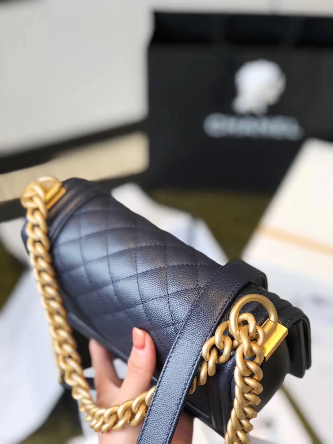 Chanel-boy-20cm-48