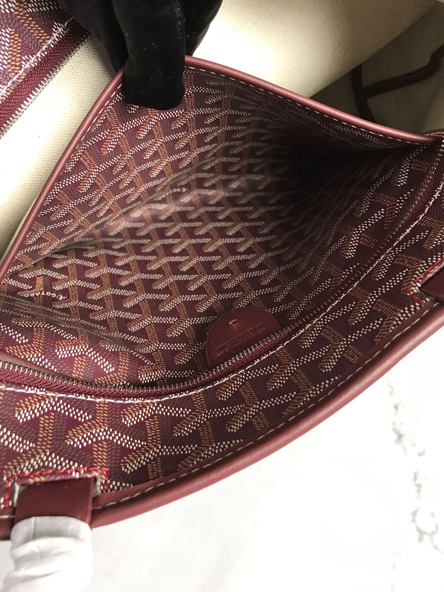 Маленькая сумка-тоут Goyard на молнии - коричневая