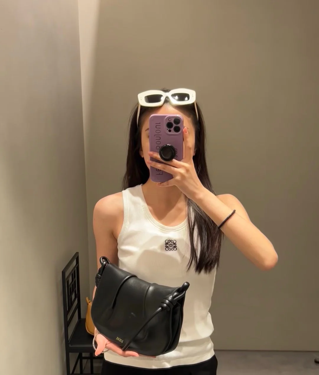 Сумка через плечо Loewe Paseo - черная