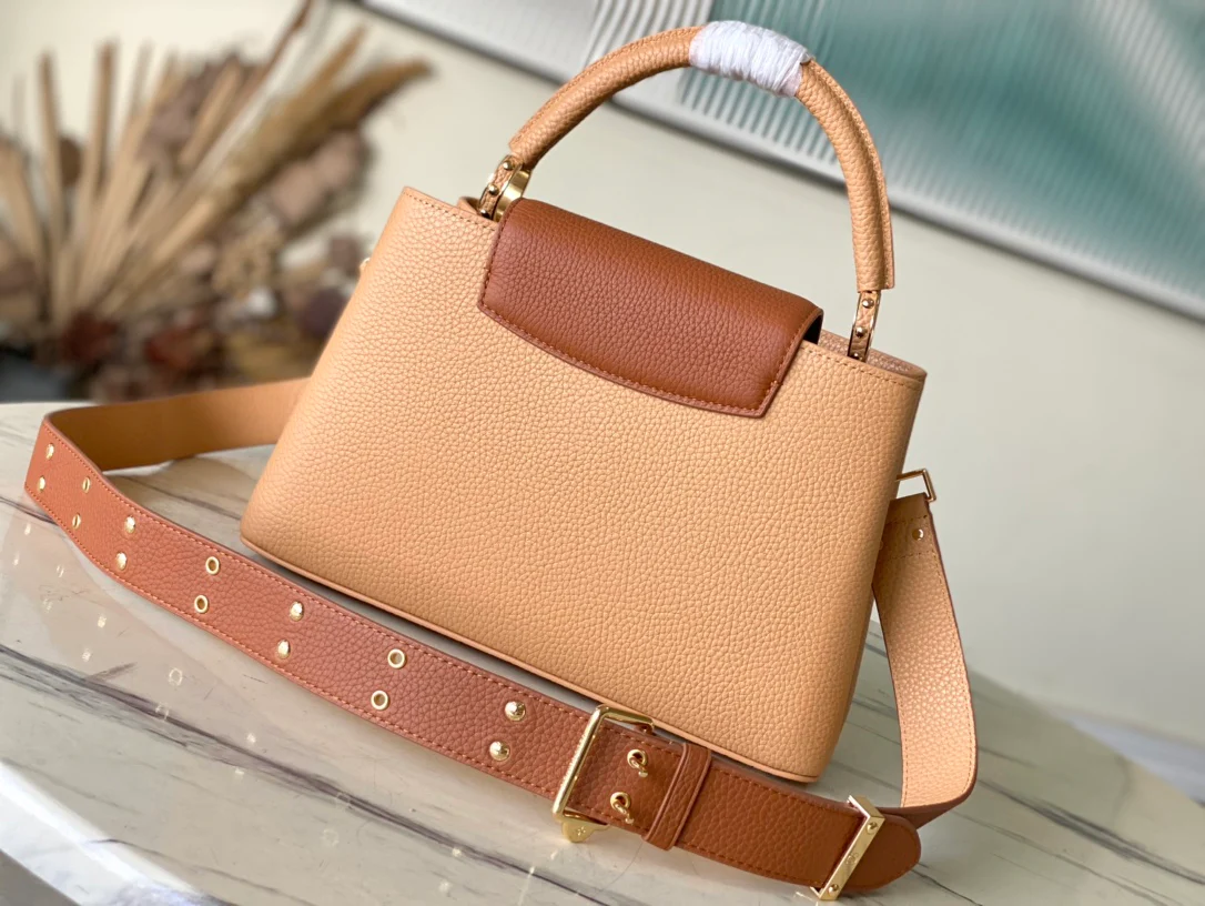 m23058-LV-capucines-коричневый с коричневыми отверстиями от гвоздей-средний