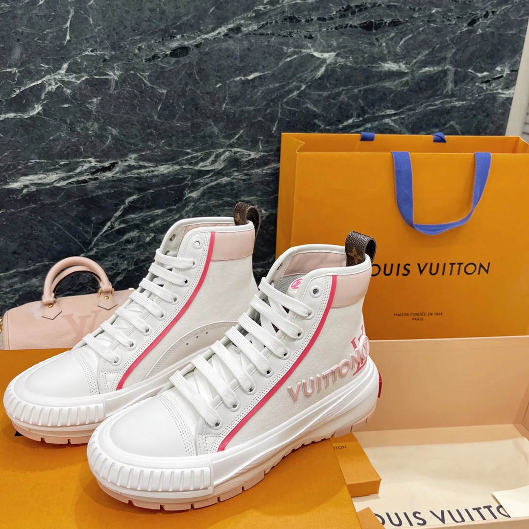 Кроссовки серии LV-Squad - белые и розовые