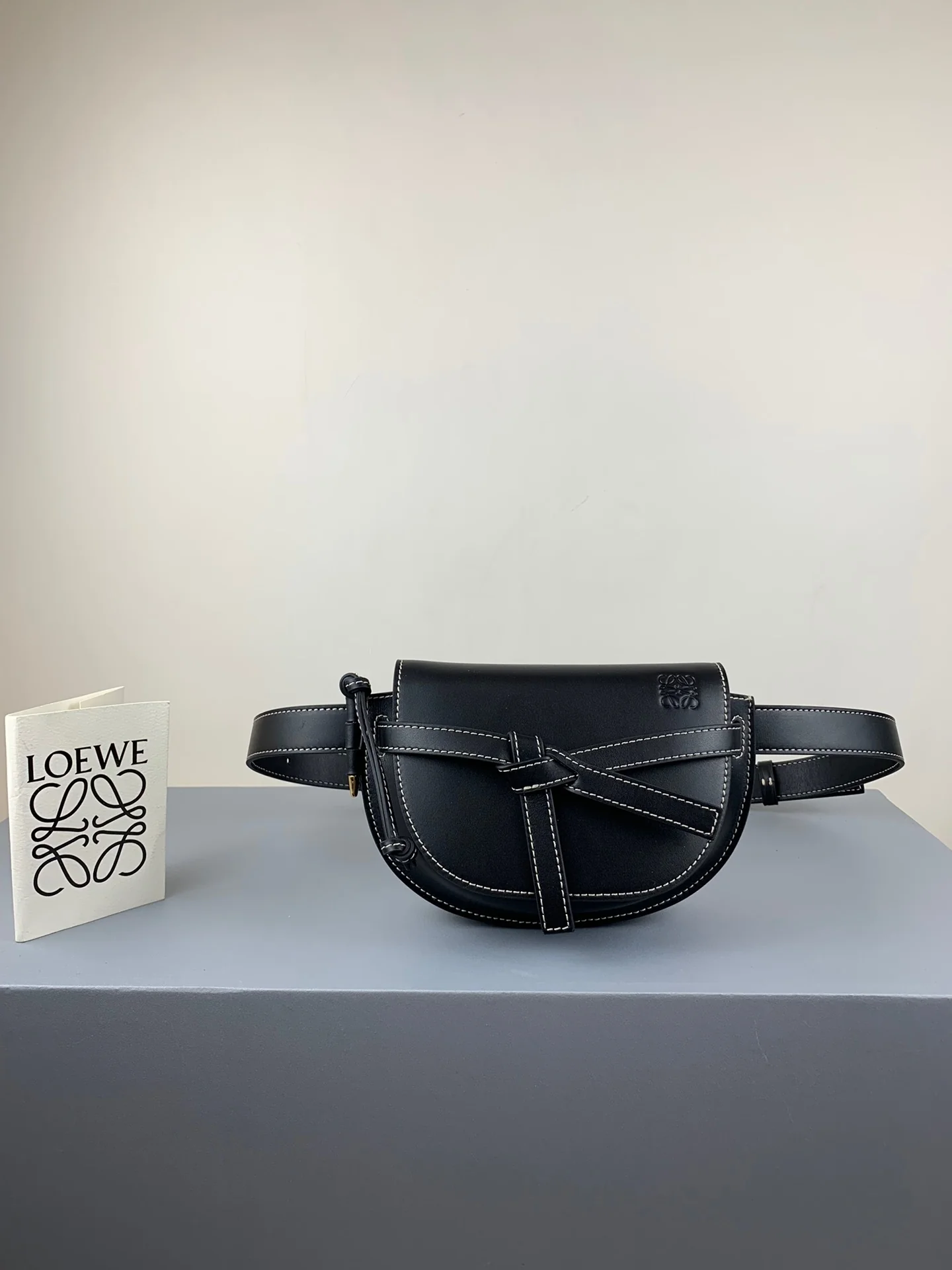 Поясная сумка Loewe Gate - 15-12-5-8 см - 1