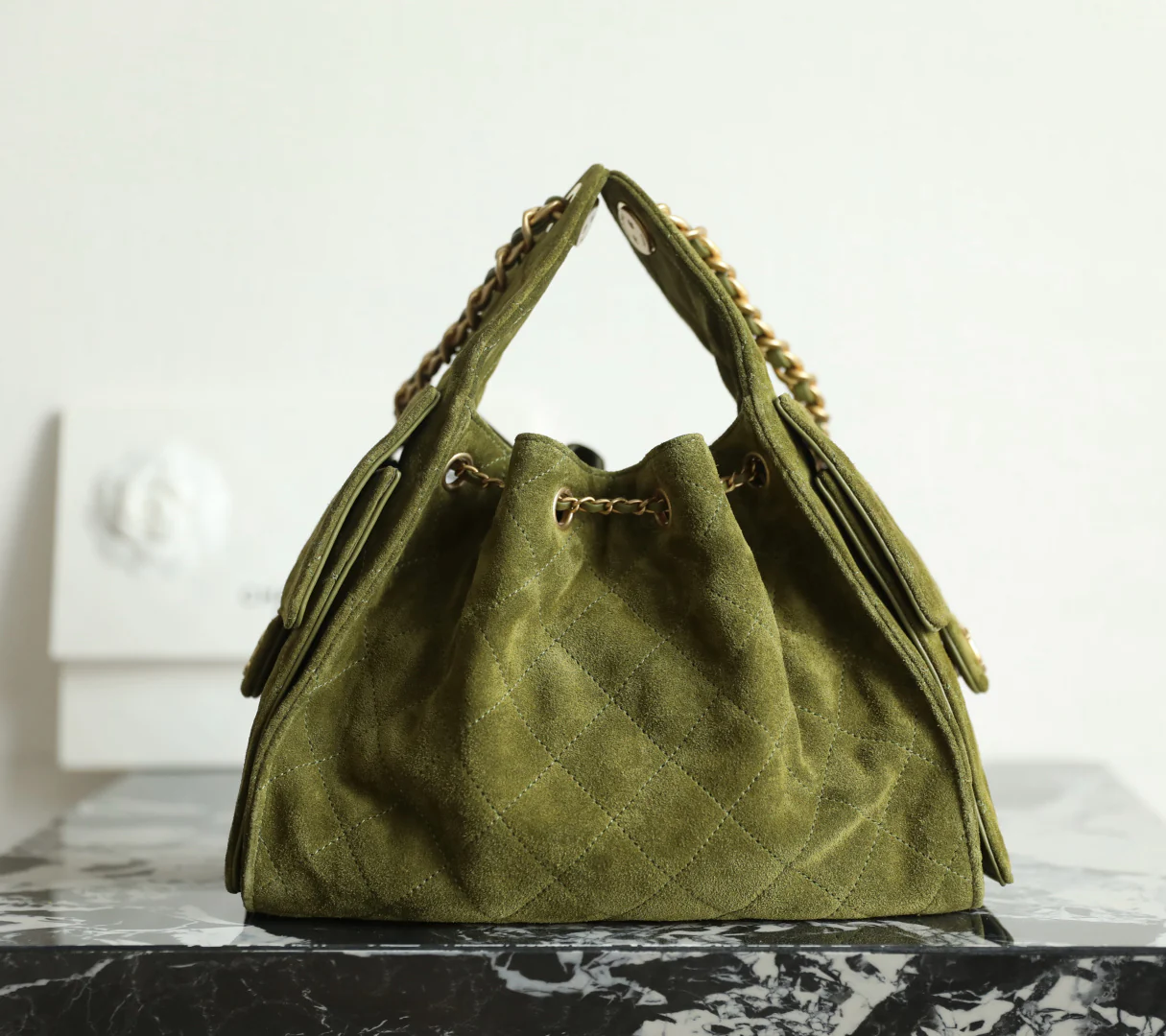 Маленькая винтажная золотая пряжка Chanel 25k Matcha Green