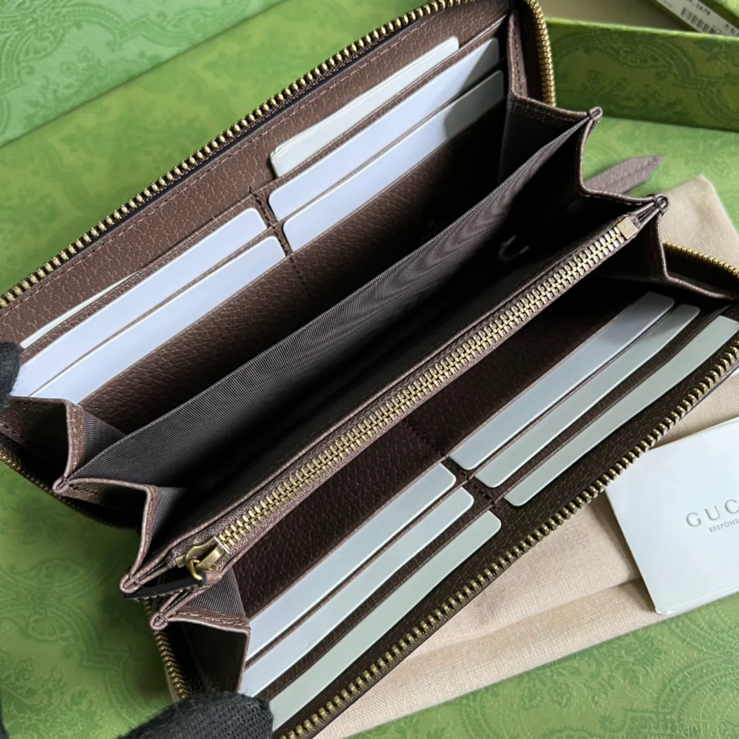 Gucci 竹节拉链长夹