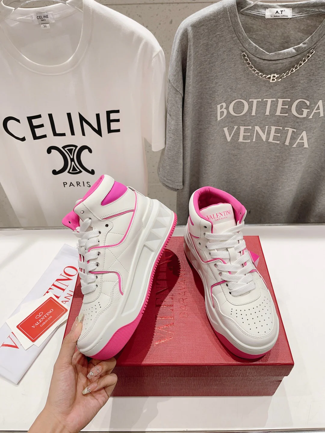 Кроссовки Valentino One Stud XL High-Top - унисекс - розовые