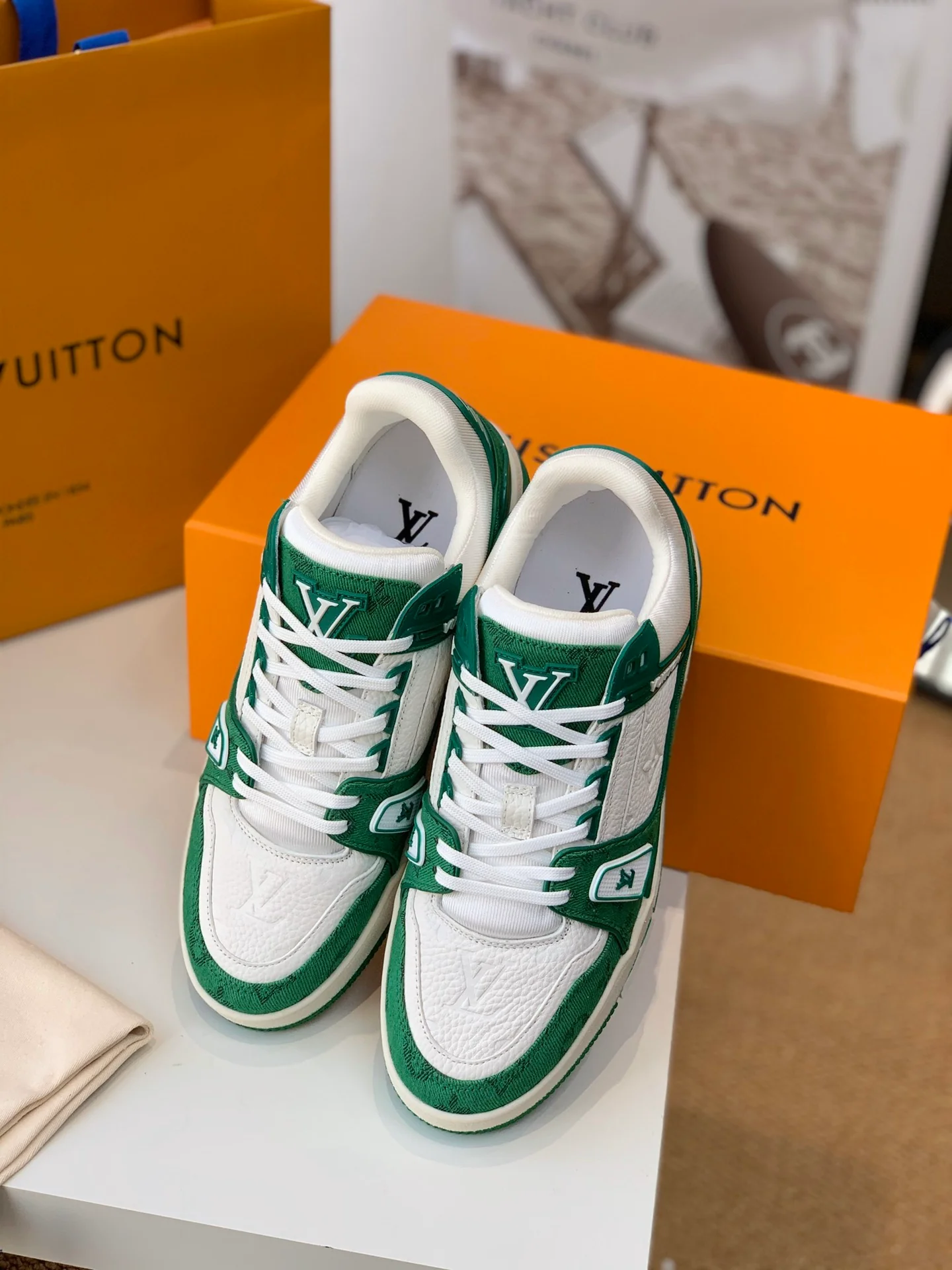 Кроссовки LV Trainer Series - Унисекс - Зелёные