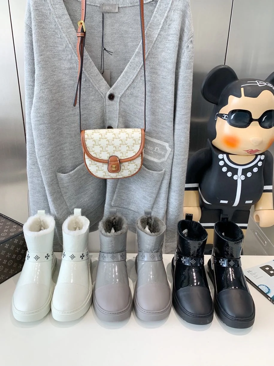 Снежные ботинки LV