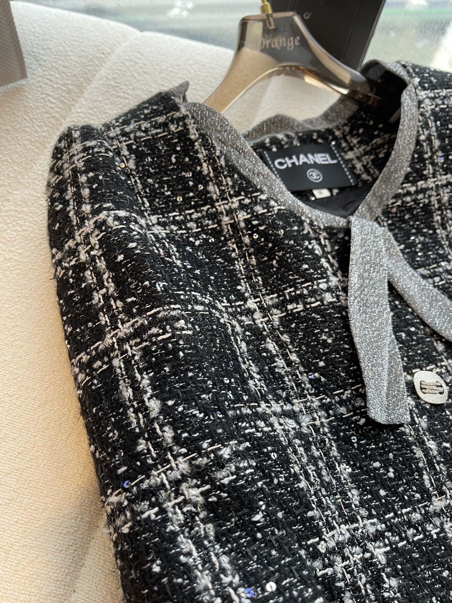 Chanel 2403 - Пальто с U-образным вырезом