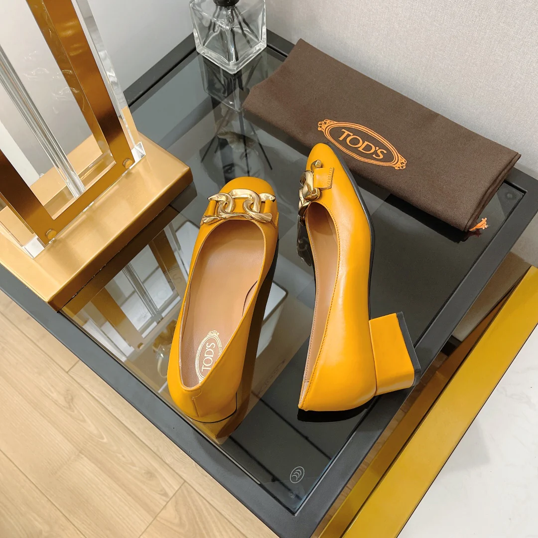 Туфли Tods в стиле ретро на низком каблуке