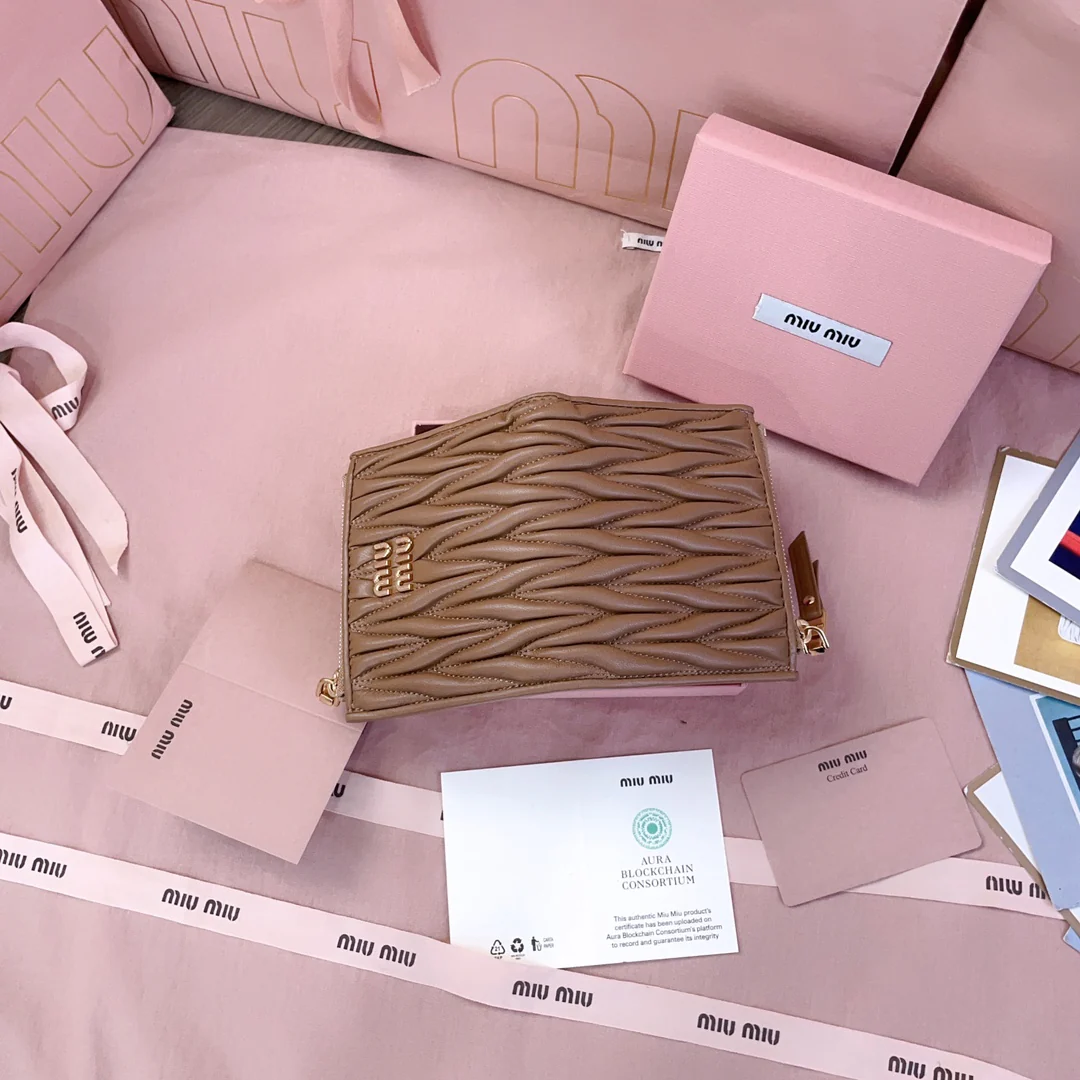 Miu Miu-5mv017-карманный-кошелек-маленький-кошелек-карточный-коричневый