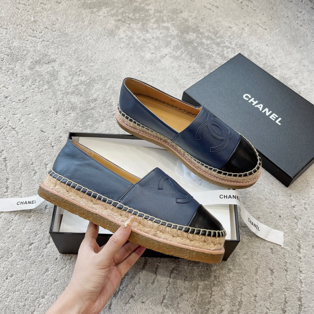 Chanel - Коллекция ?Вечная классика? - Рыбацкие туфли - Синие