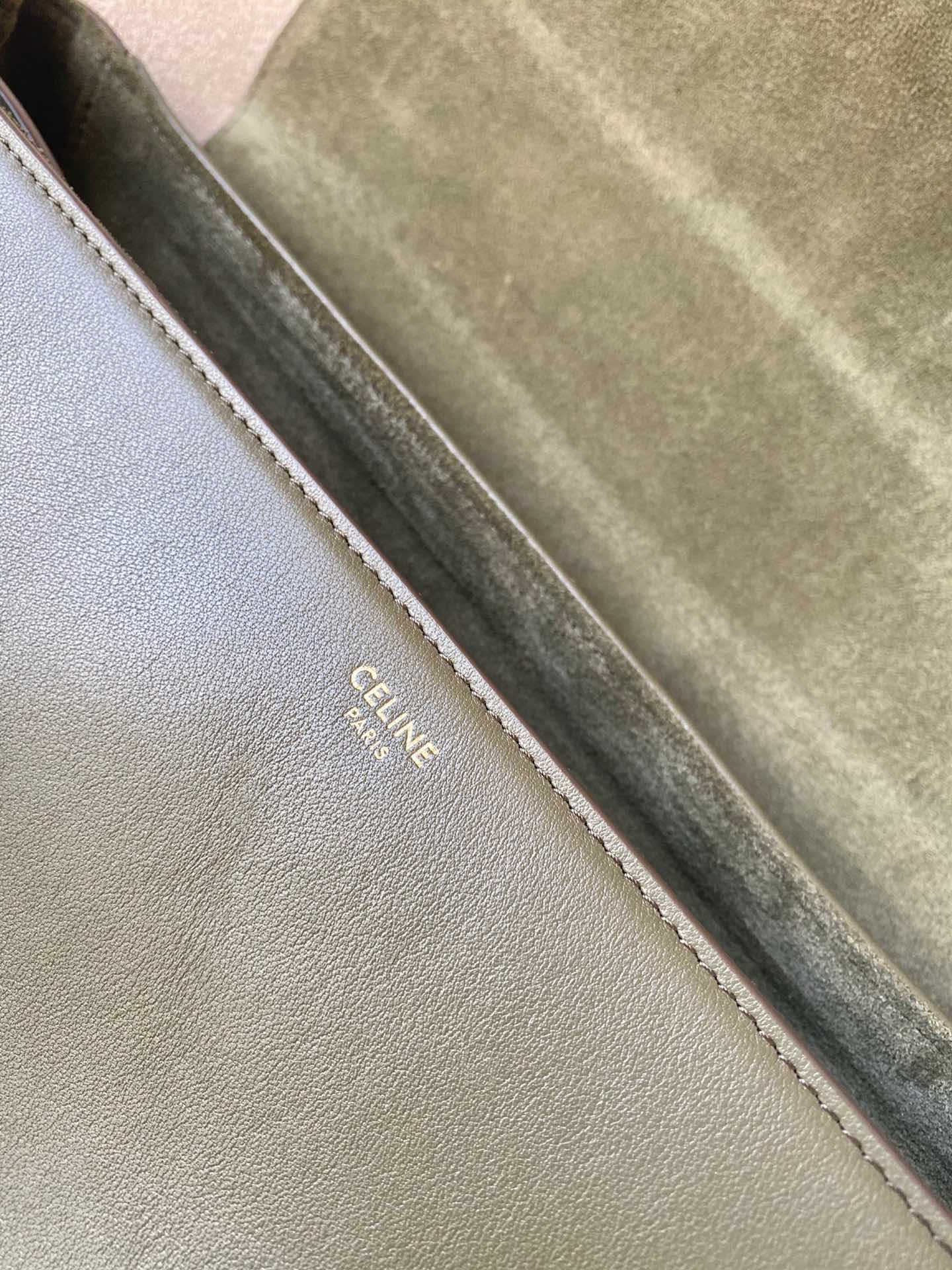 Сумка Celine Soft 16 Medium из гладкой телячьей кожи