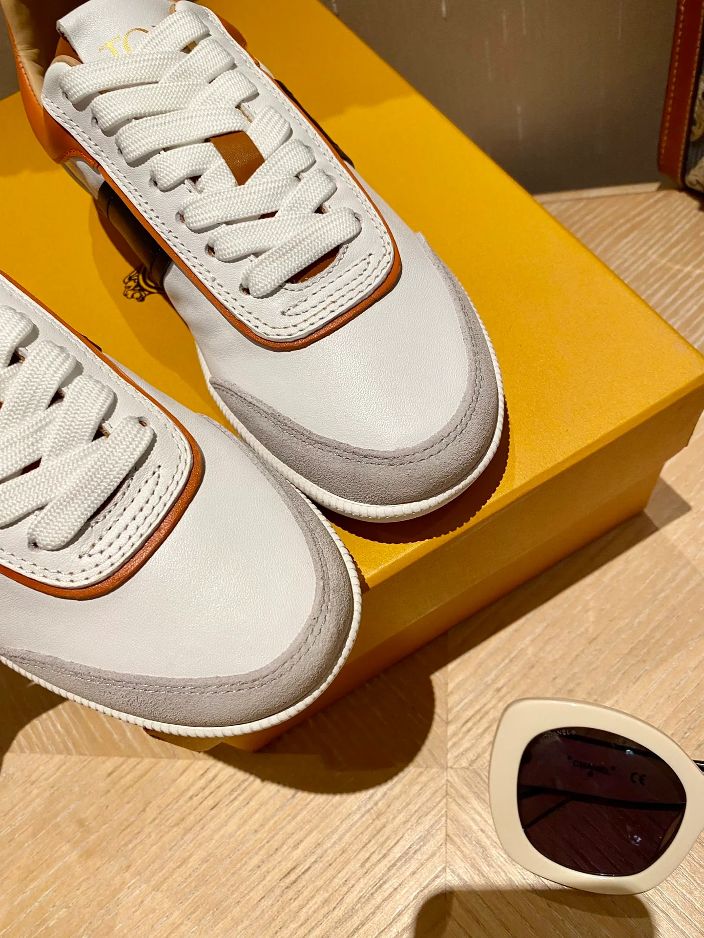 Tods - Белые кроссовки - Повседневная обувь - 10